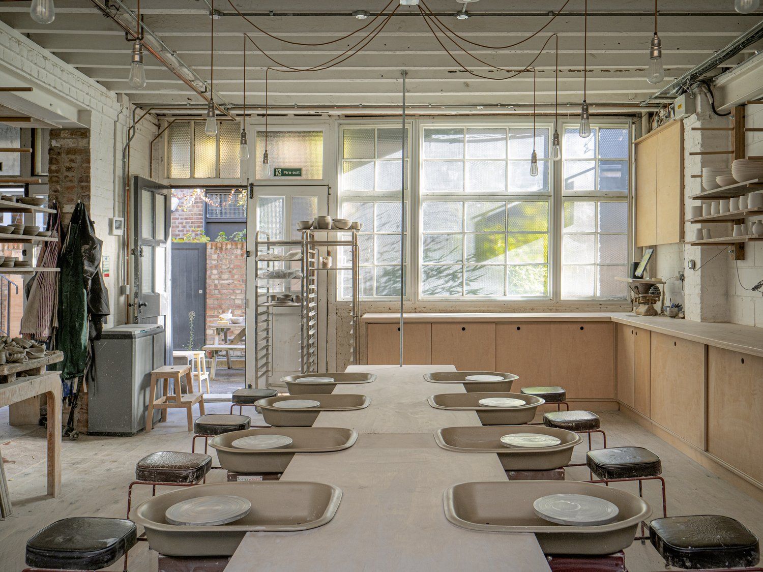 Get Your Hands Dirty With the Best London Pottery Courses | Livingetc
