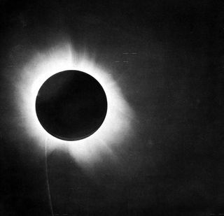A total solar eclipse in 1919