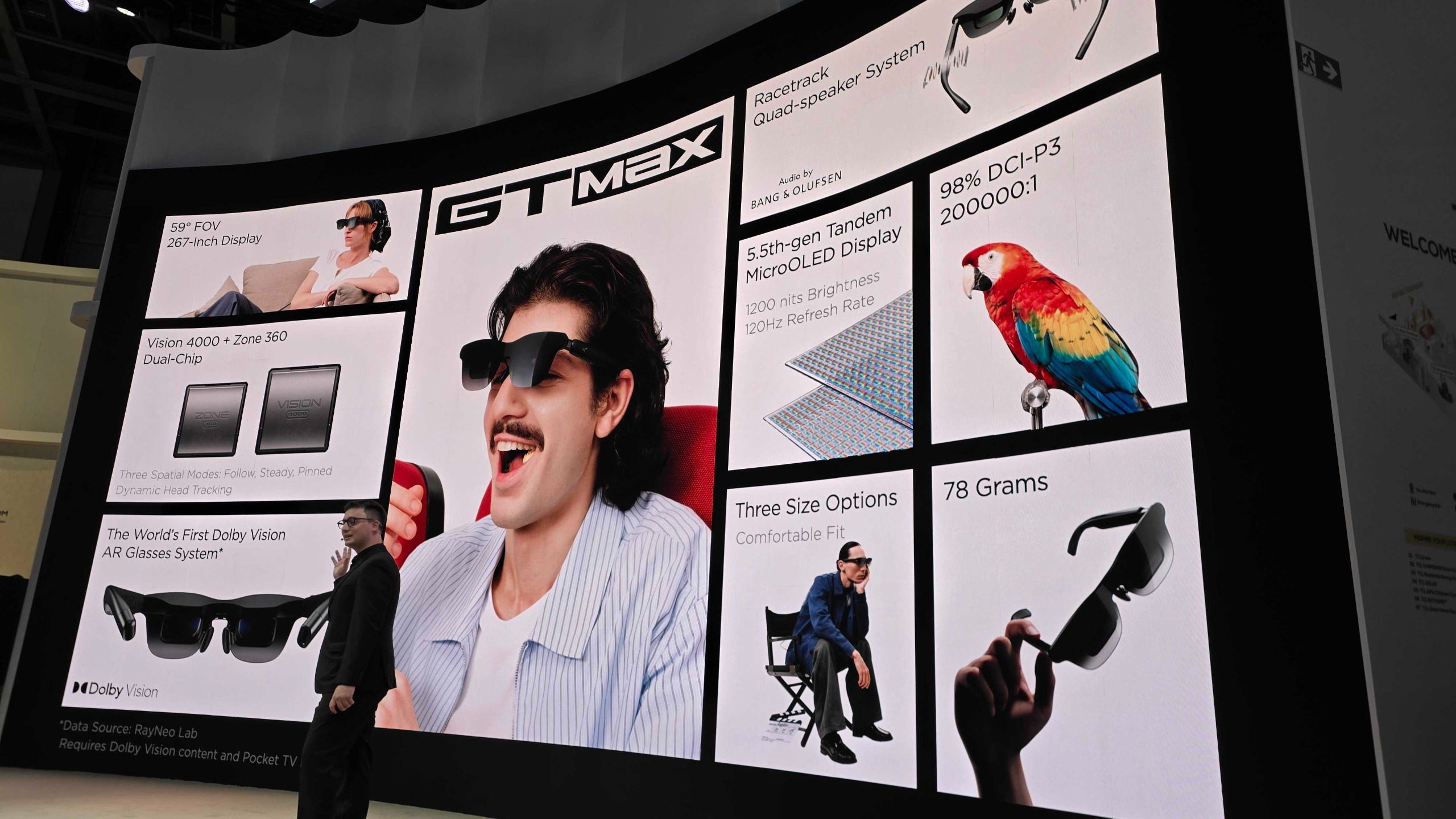 The RayNeo GT Max glasses