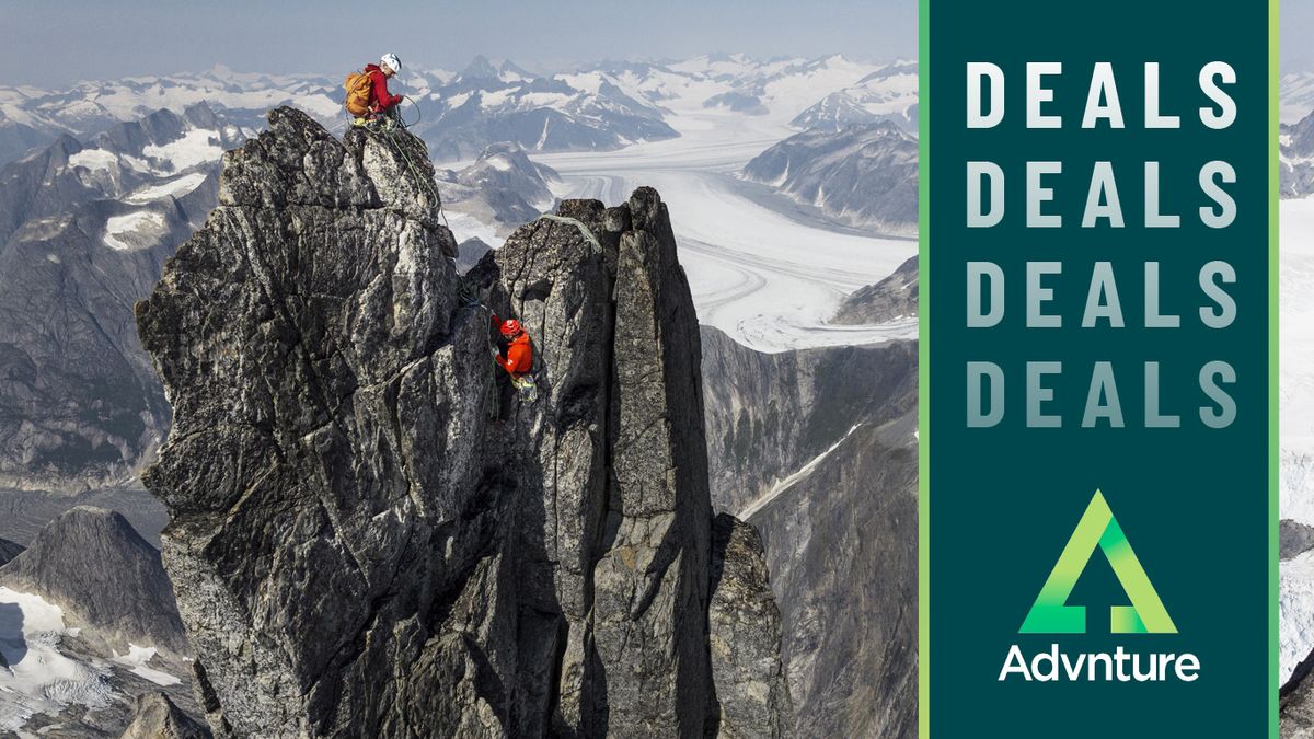 Alex Honnold and Tommy Caldwell climbing in The Devil&#039;s Climb