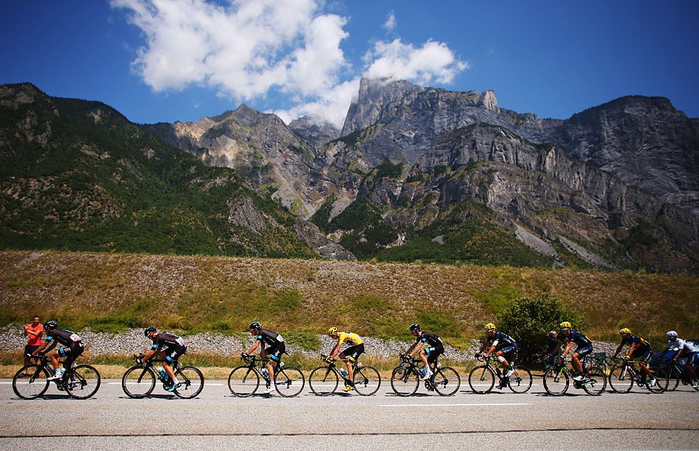 Yellow jersey Chris Froome (Team Sky)
