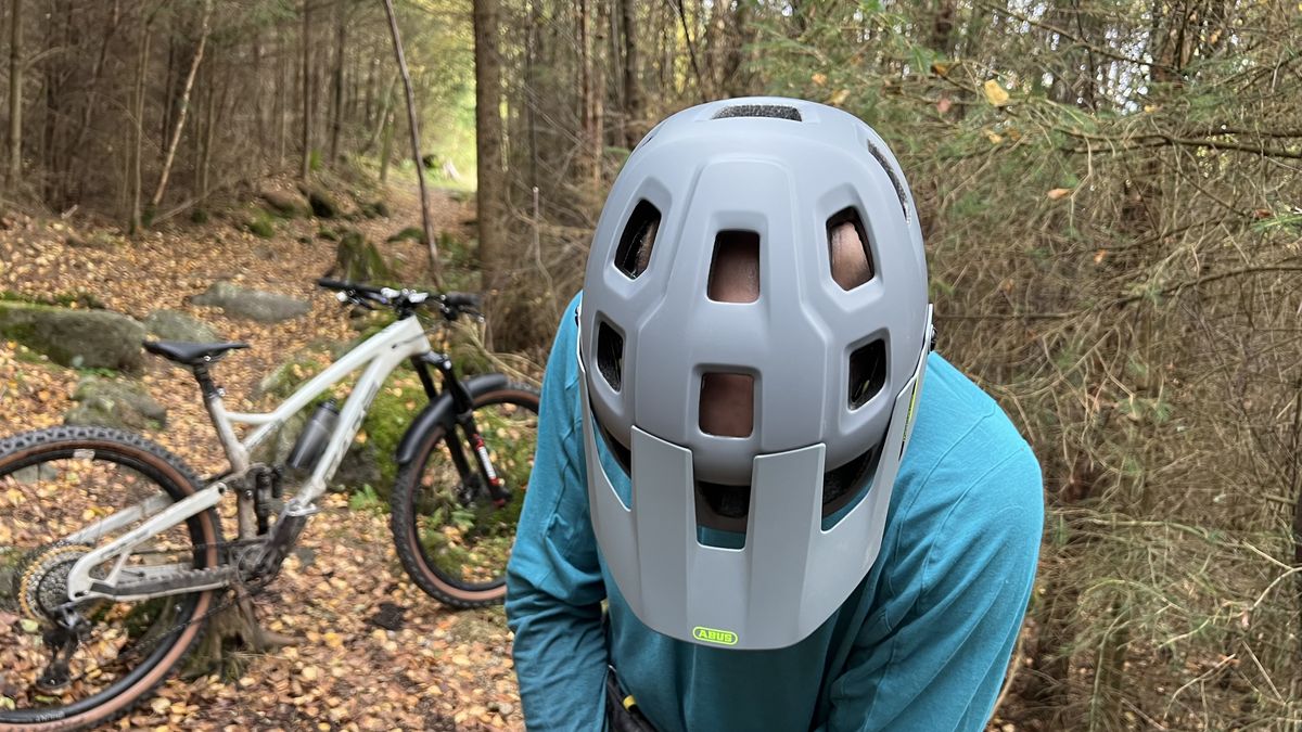 Abus MoDrop QUIN helmet review Bike Perfect