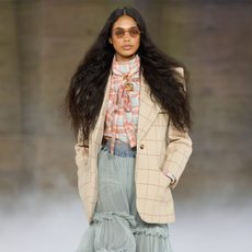 Chlo&eacute; models walk the fall/winter 2026 runway