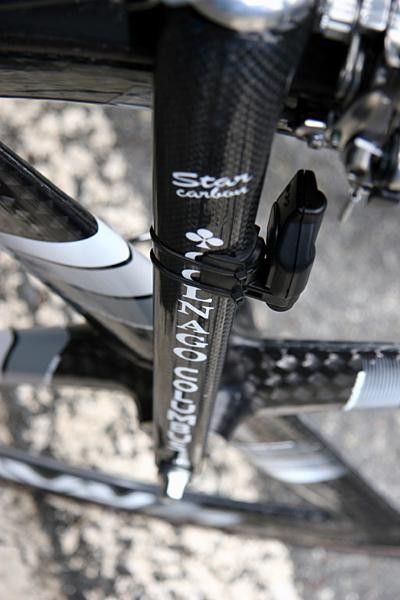 A Colnago staple - the Star carbon fork.