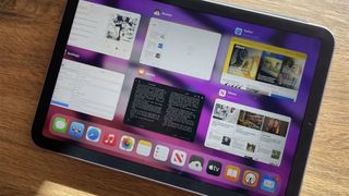 iPad Mini Multitasking App Switcher