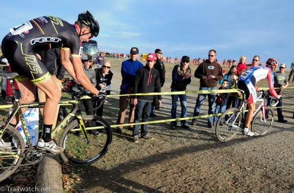 Ryan Trebon (LTS-Felt) chasing Wells (Specialized)