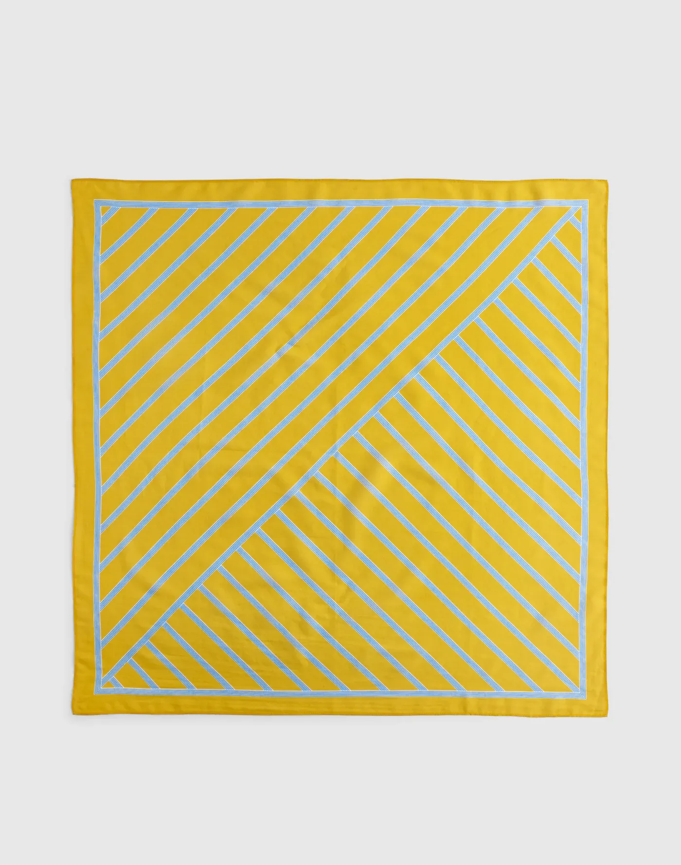 Medium Bandana in Cotton