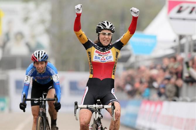 Belgian champion Sanne Cant won the GP Hasselt ahead of European champion Helen Wyman