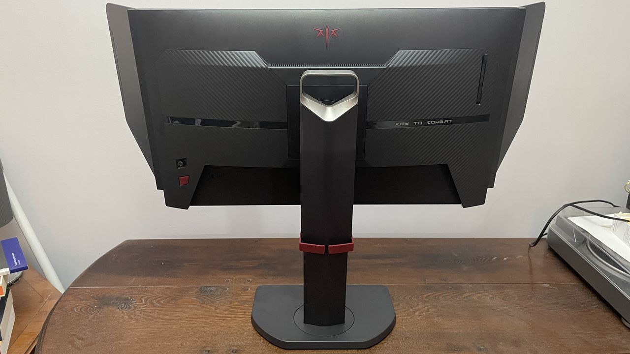 A KTC 25M1 400 Hz gaming monitor.