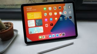 iPad Pro 11 (2021) vs iPad Air 4