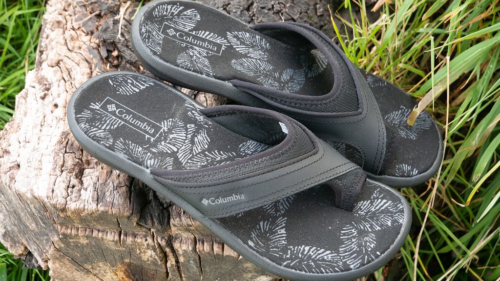 Best flip flops for walking 2024 stroll into summer T3