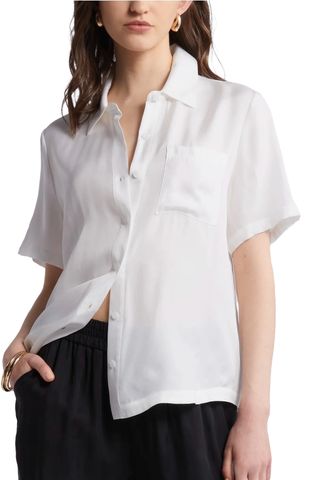 One Pocket Short Sleeve Button-Up Shirt