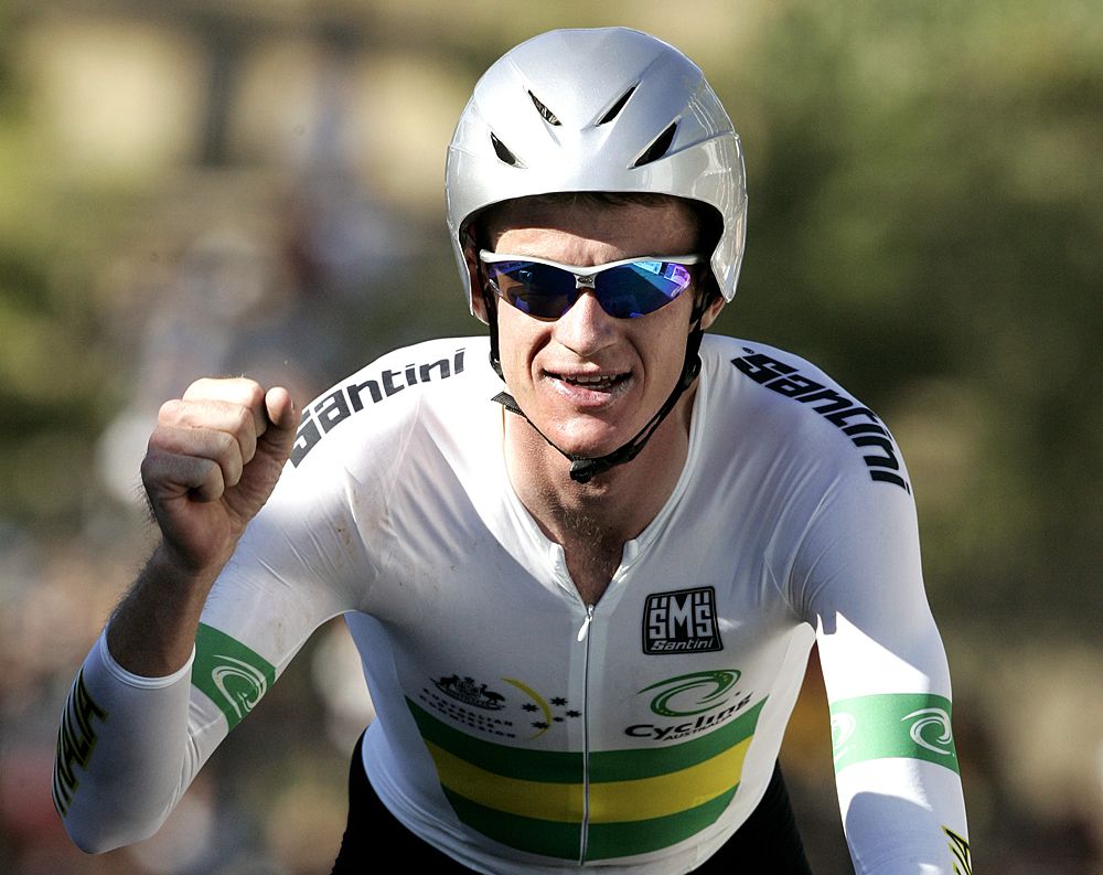 Michael Rogers celebrates his 2005 World TT victory