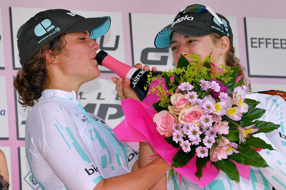 Elizabeth Banks and Leah Thomas go -12 for Bigla in stage 8 of the Giro Rosa