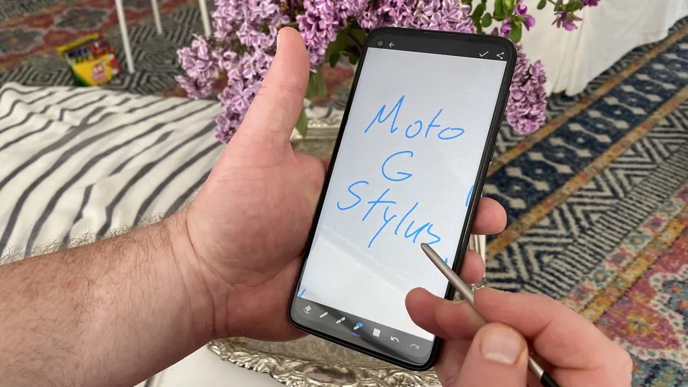 Best cheap phones: Moto G stylus