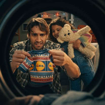 Lidl Christmas advert 2022 is here – featuring an unlikely star Ideal