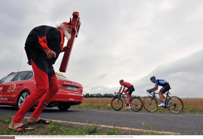 Didi the Devil enjoying the Tour