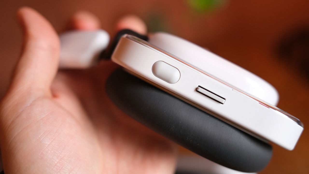 Nothing Headphone (a) review