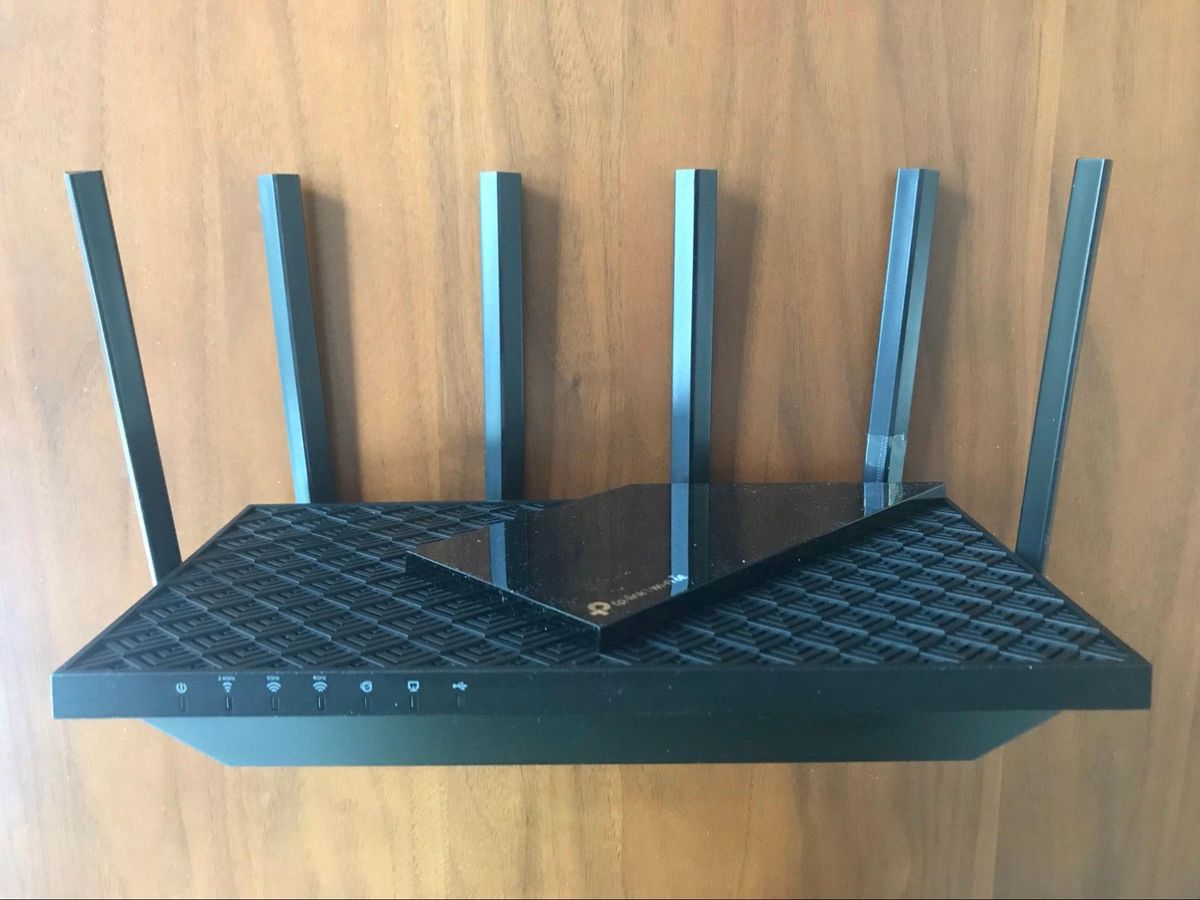 TP-Link Archer AXE75 WiFi 6E Router Review: Mediocre Speeds, Phone-Only ...
