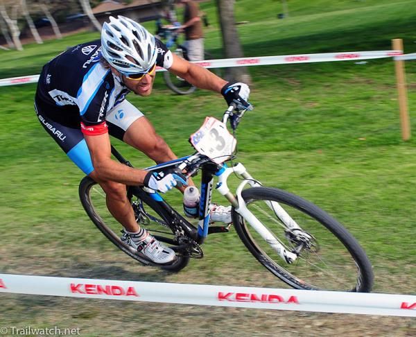 Jeremy Horgan-Kobelski (Trek Subaru) descending in his aero style.