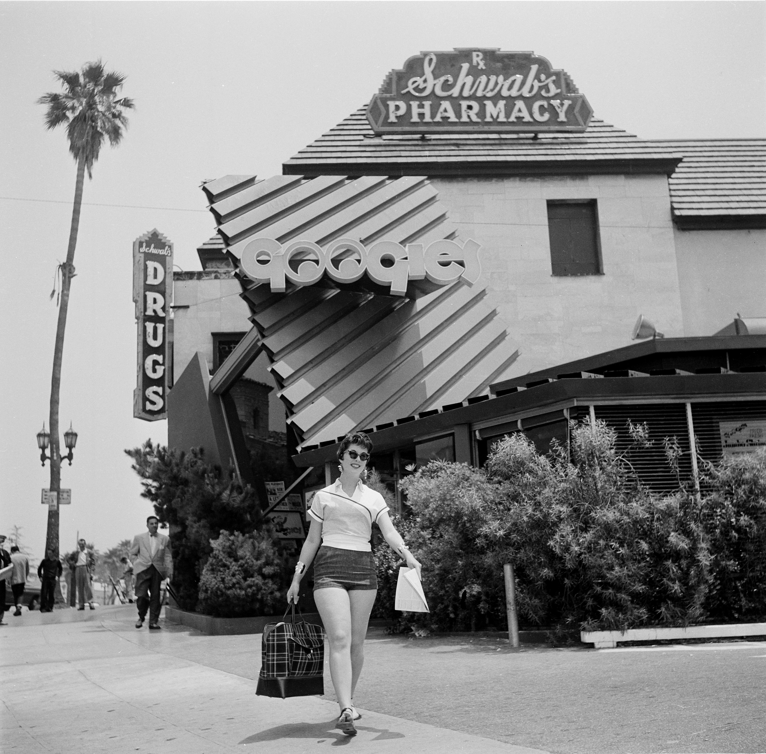Googie's coffee shop Los Angeles