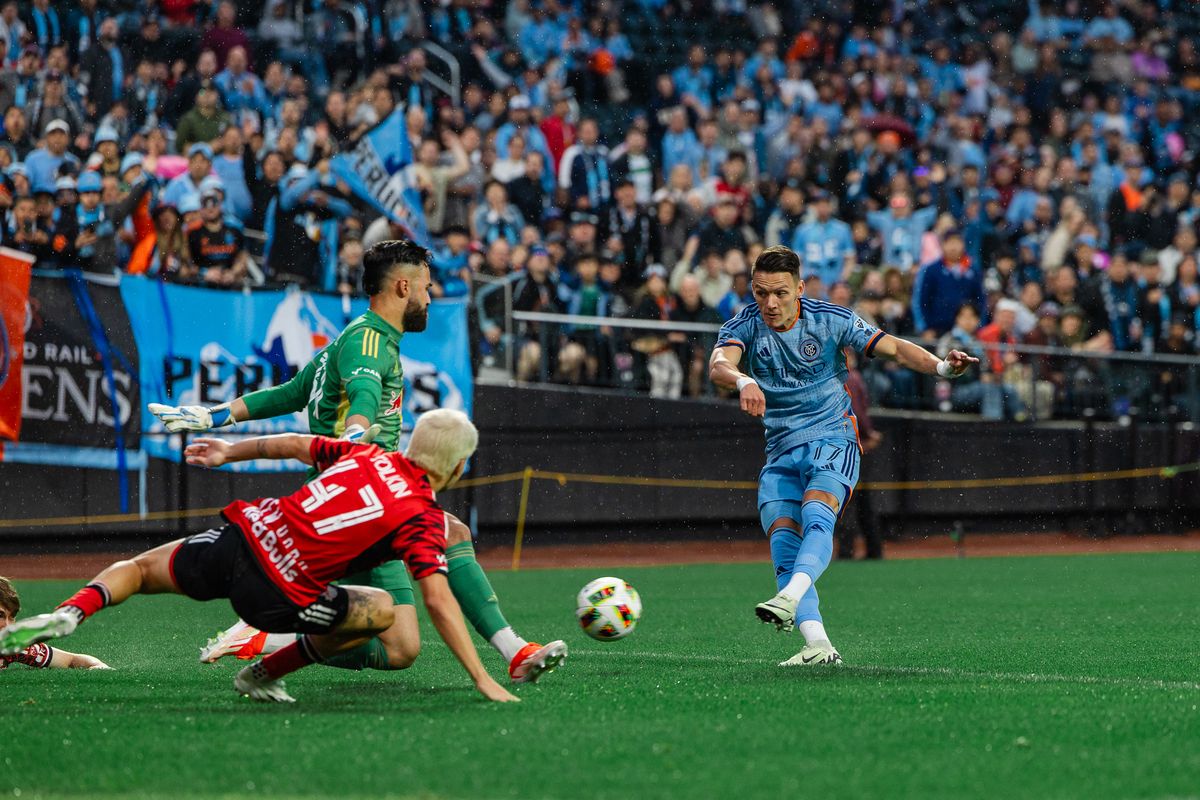 Hannes Wolf sweeps home the opening goal of the 2024 Hudson River Derby