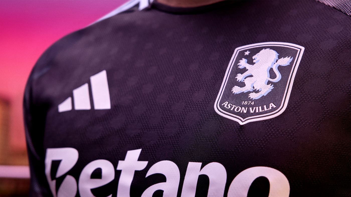 Adidas Aston Villa away kit 2025/26