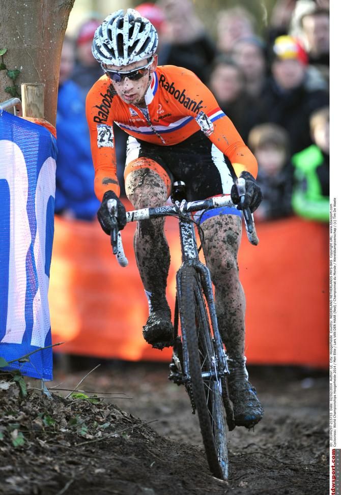 Lars Van Der Haar (Netherlands) faded in the final few laps
