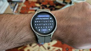 New QWERTY keyboard from One UI Watch 4.5 on the Samsung Galaxy Watch 5 Pro