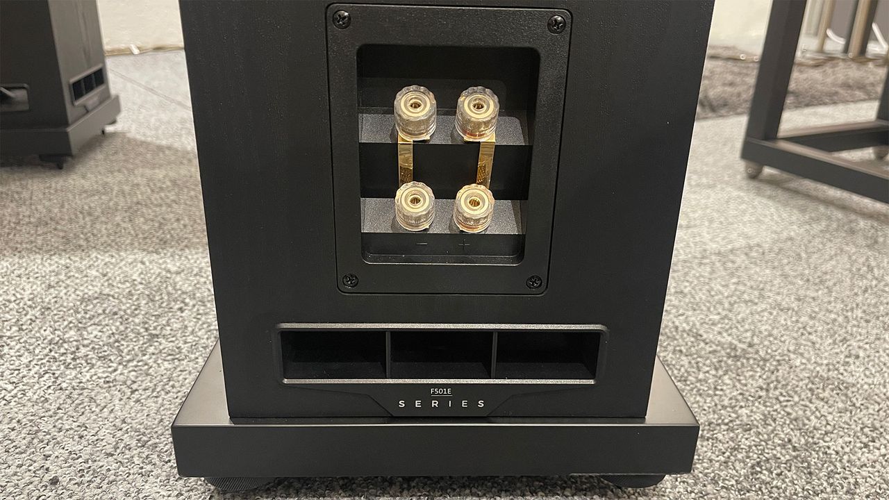 Fyne Audio F501E floorstanding speakers