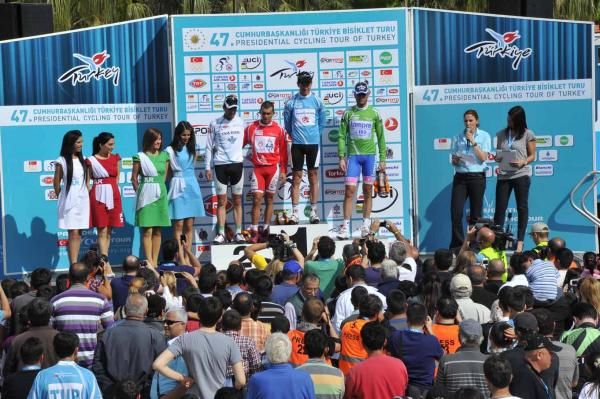Alexander Efimkin (Team Type 1) and the other jersey wearers at the Tour of Turkey.