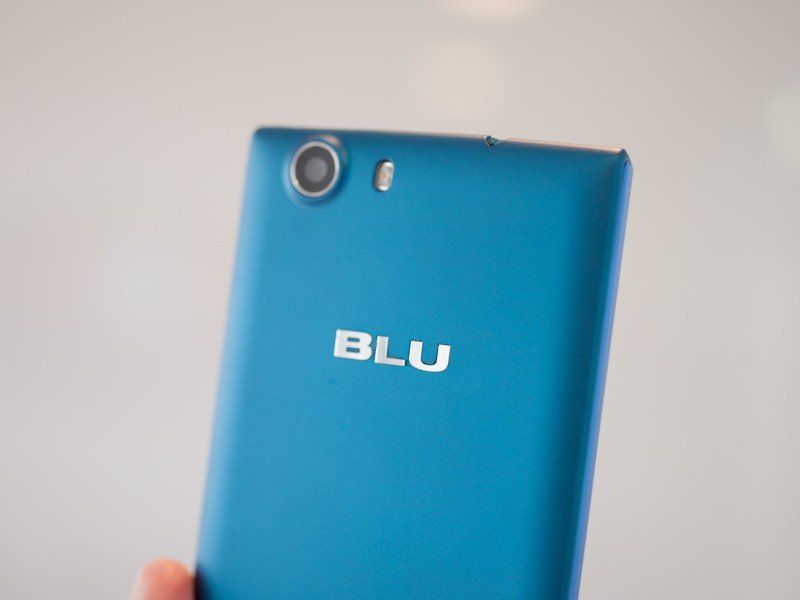 BLU Life One Camera