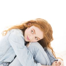 White, Sitting, Beauty, Skin, Child, Leg, Joint, Footwear, Photography, Abdomen, 