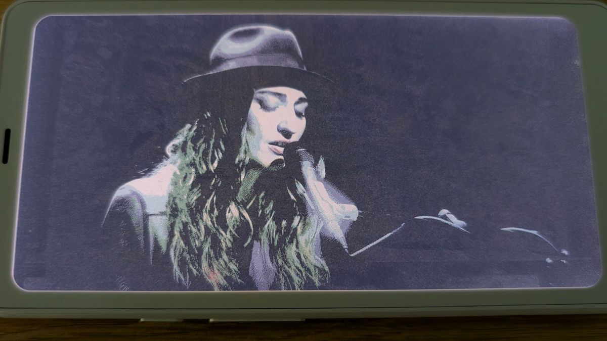 Boox Palma 2 Pro screen showing music video still