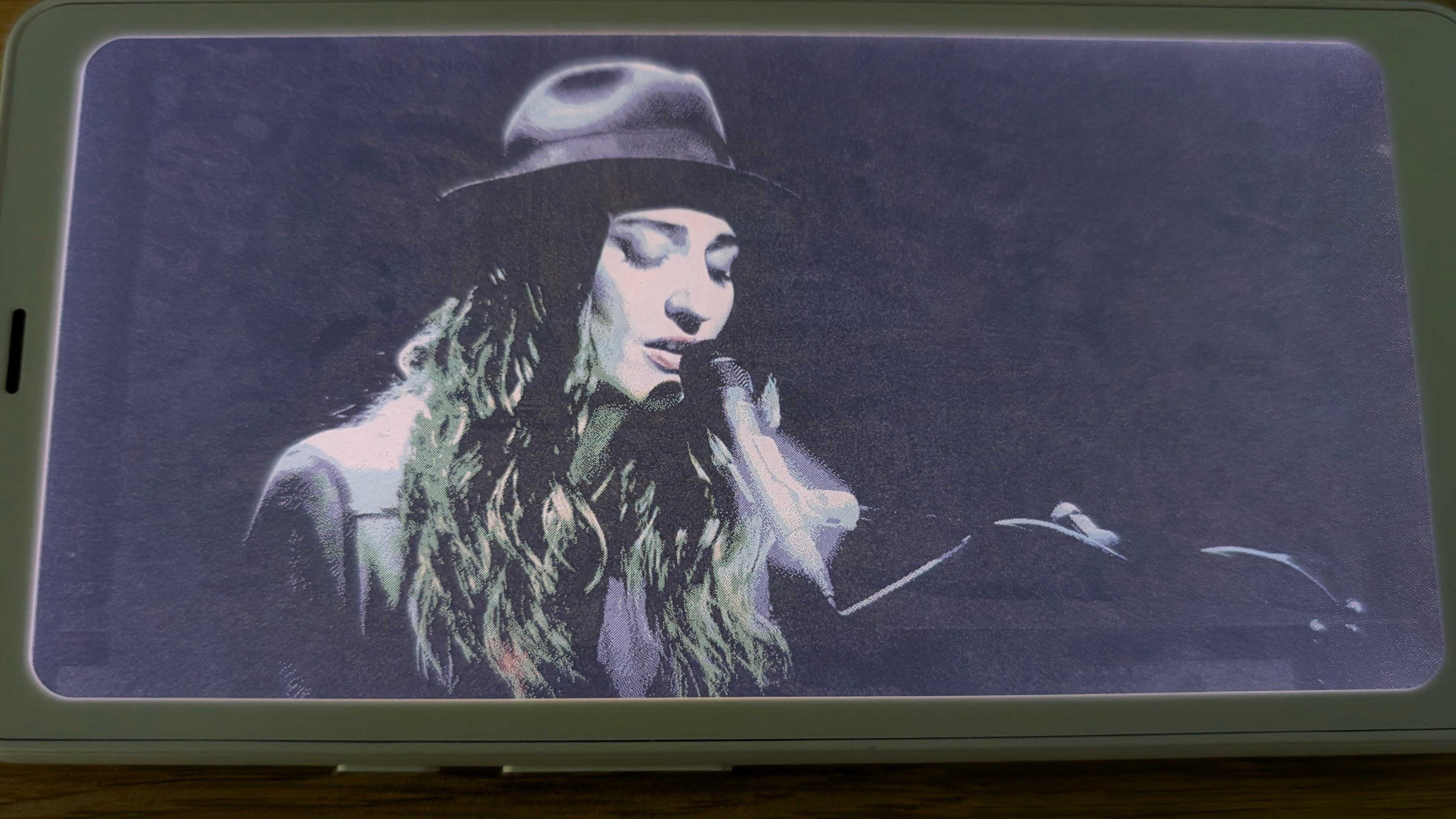 Boox Palma 2 Pro screen showing music video still