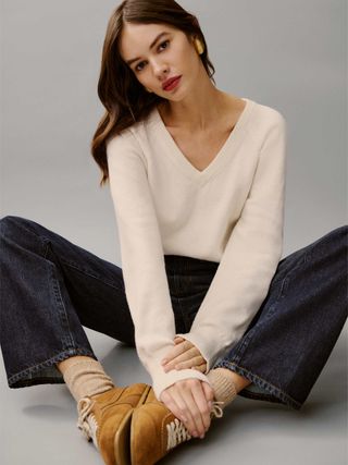 Reformation Saylor Cashmere Blend V-Neck