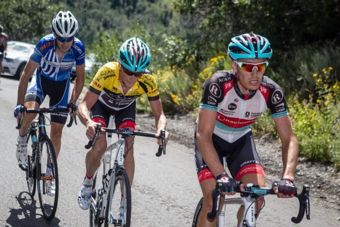 Matthew Busche (Radioshack) helped teammate Chris Horner for as long as he could.