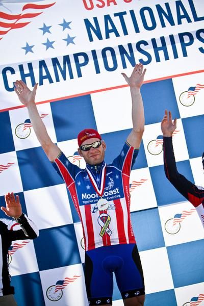 Michael Olheiser can celebrate his win on the podium.