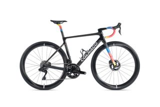 Colnago V4RS in team UAE ADX paint