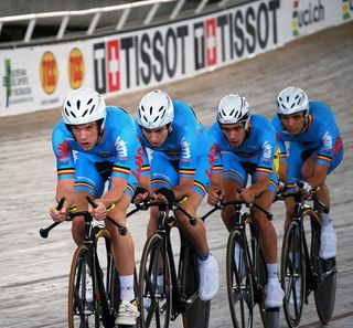 Canada, Colombia top team pursuit qualifying