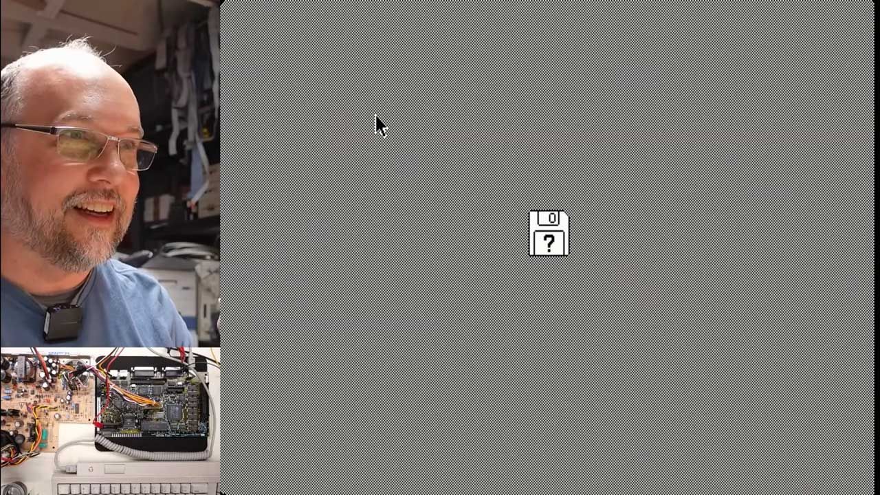 Mac Classic modded to 4MB onboard