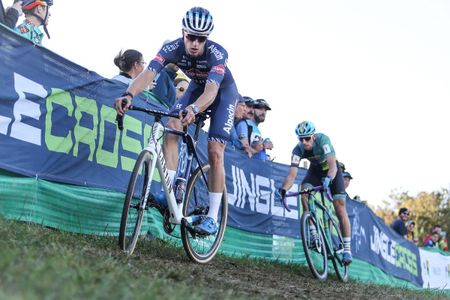 Niels Vandeputte (Alpecin-Fenix) wins elite men's Jingle Cross C2 contest 