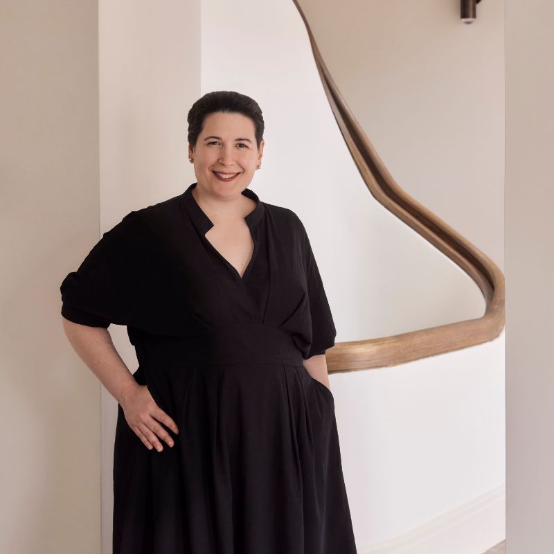 headshot of Gina Valenti