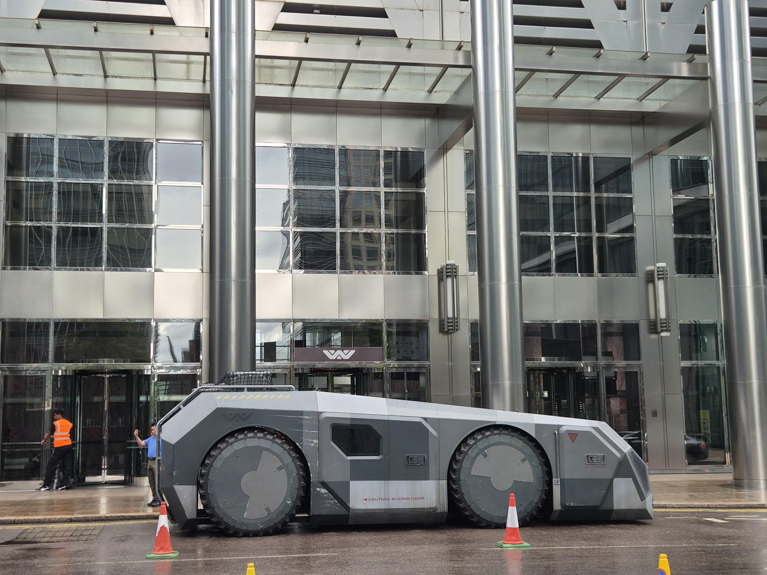 Alien Earth, London
