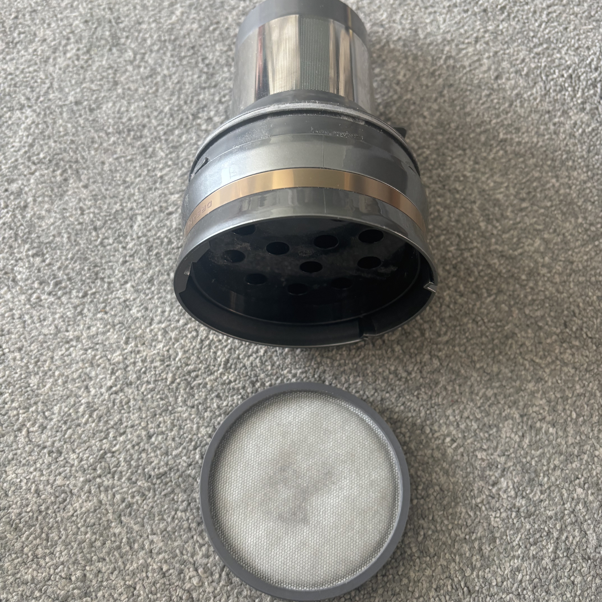 Dreame V20 Pro Cordless Stick Vacuum filter removed