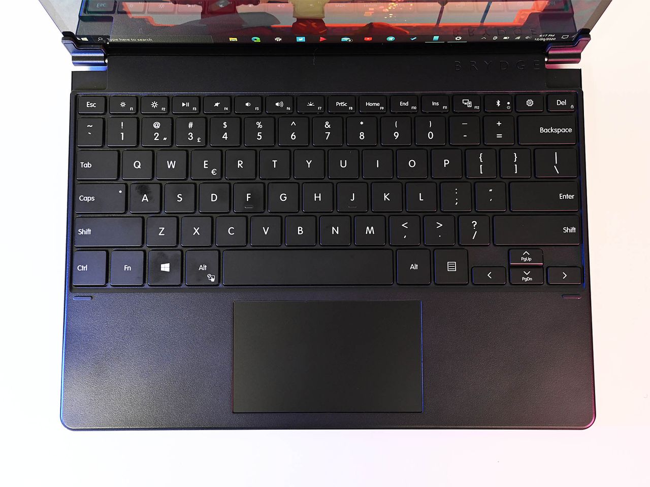 Brydge Surface Pro X