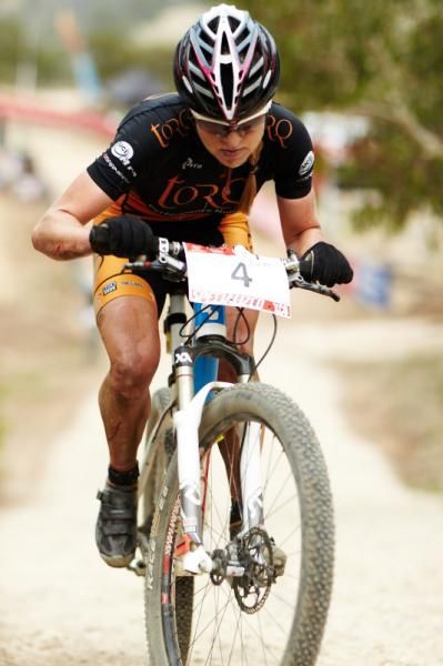 Jenni King rides strong to an eventual 3rd place