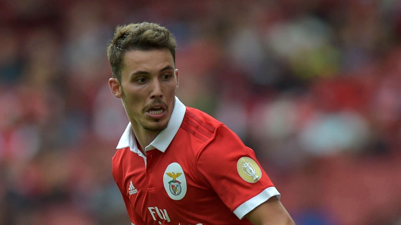 Alex Grimaldo Benfica