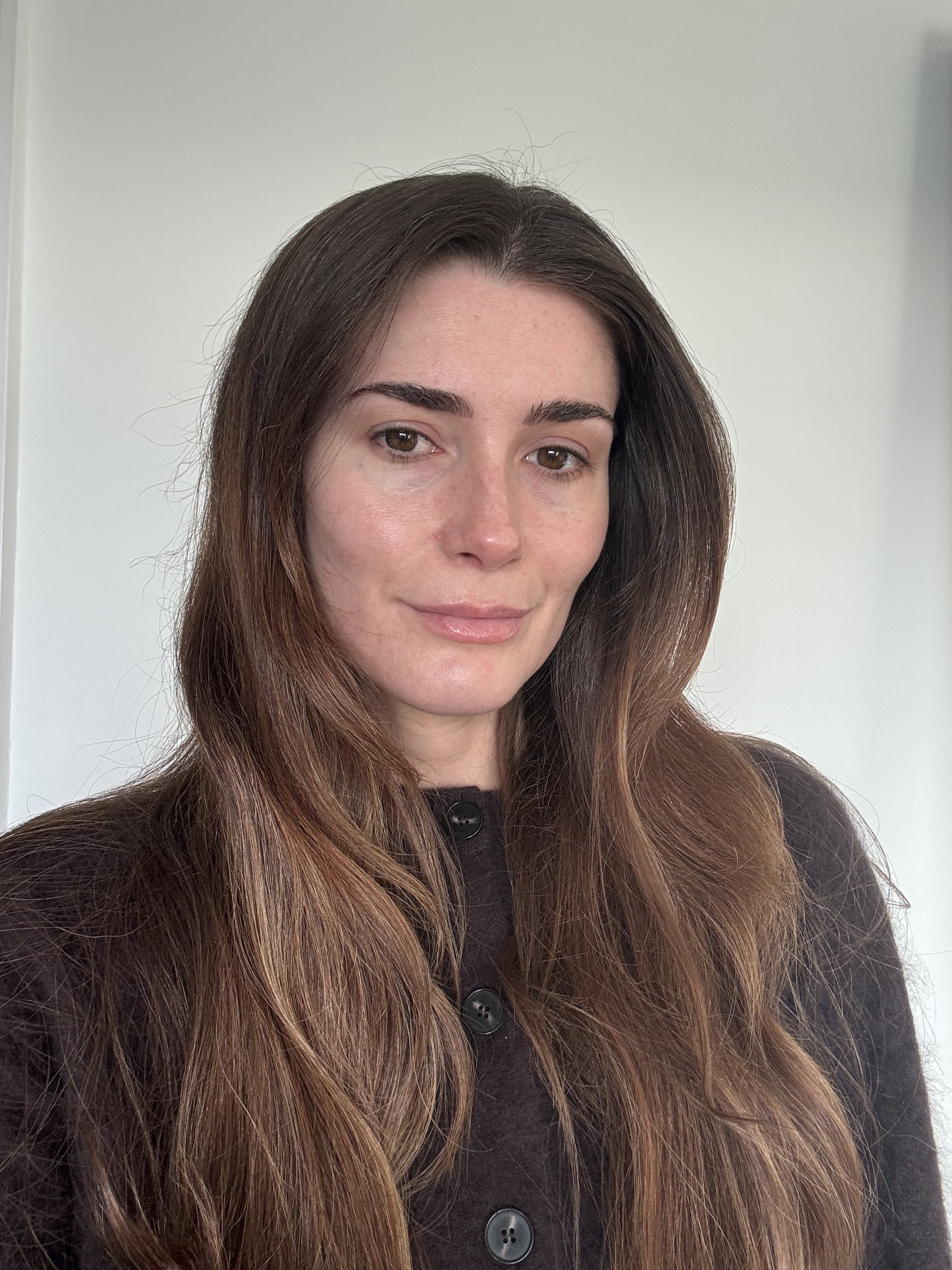 Eleanor's skin before wearing Dcypher Custom Glow Booster