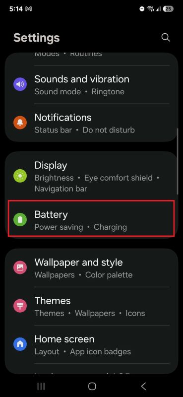 One UI 7 toggle for auto dim feature